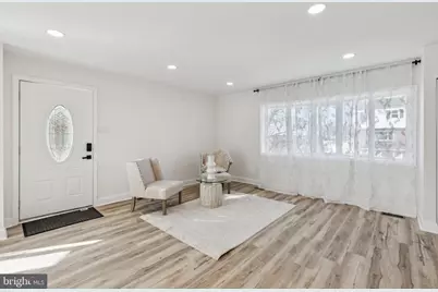 3858 Violet Drive, Philadelphia, PA 19154 - Photo 9