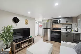 6532 Hegerman St, Philadelphia, PA 19135 - Photo 21