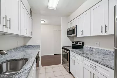 1420 Locust Street #28P, Philadelphia, PA 19102 - Photo 9