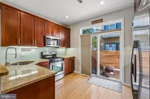 2400 Madison Square, Philadelphia, PA 19146 - Photo 11