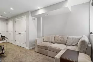2400 Madison Square, Philadelphia, PA 19146 - Photo 41
