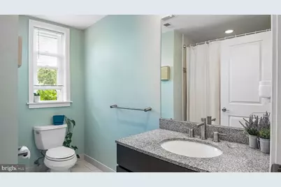 2400 Madison Square, Philadelphia, PA 19146 - Photo 29