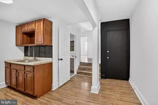 1733 W Oxford St, Philadelphia, PA 19121 - Photo 7