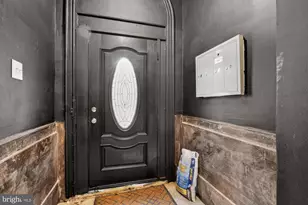 1733 W Oxford St, Philadelphia, PA 19121 - Photo 17