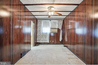 1008 E Cheltenham Avenue, Philadelphia, PA 19124 - Photo 5