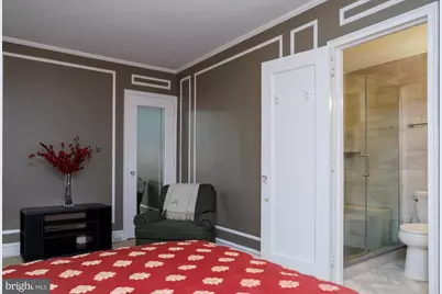 1901 Walnut Street #2E, Philadelphia, PA 19103 - Photo 11