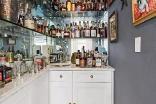 237 S 18th St, Philadelphia, PA 19103 - Photo 13