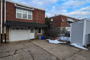 1026 Chandler St, Philadelphia, PA 19111 - Photo 5