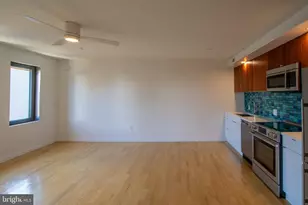 152 W Laurel St, Philadelphia, PA 19123 - Photo 9