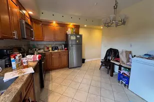 548 Hellerman St, Philadelphia, PA 19111 - Photo 9