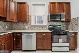 2422 W Norris St, Philadelphia, PA 19121 - Photo 17