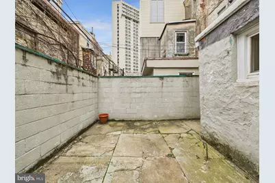 1825 Carlton Street, Philadelphia, PA 19103 - Photo 5