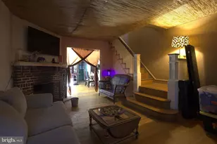 731 E Rittenhouse St, Philadelphia, PA 19144 - Photo 3