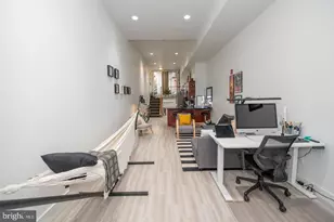 1538 Ogden St, Philadelphia, PA 19130 - Photo 9