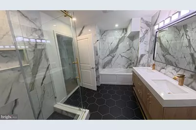 901 N Penn Street #R1303, Philadelphia, PA 19123 - Photo 15