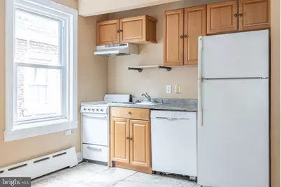 2032 Chestnut Street #3R, Philadelphia, PA 19103 - Photo 9