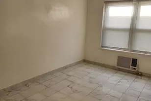 1634 Lewis St, Philadelphia, PA 19124 - Photo 11