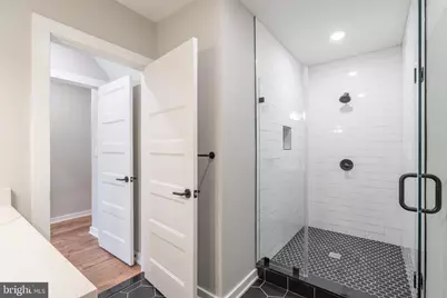 435 N 35th Street #A, Philadelphia, PA 19104 - Photo 25