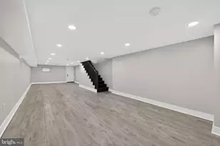 935 S 59th St, Philadelphia, PA 19143 - Photo 25