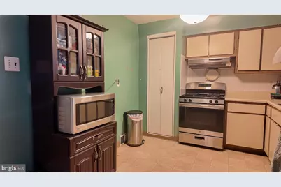 3875 Ronnald Drive, Philadelphia, PA 19154 - Photo 9