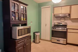 3875 Ronnald Dr, Philadelphia, PA 19154 - Photo 9