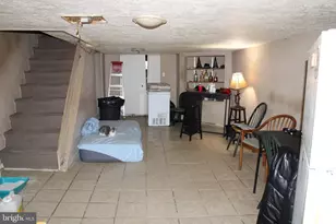 6138 Grays Ave, Philadelphia, PA 19142 - Photo 11