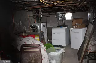 6138 Grays Ave, Philadelphia, PA 19142 - Photo 5