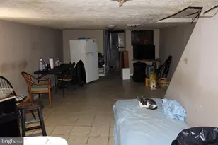 6138 Grays Ave, Philadelphia, PA 19142 - Photo 15