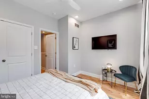 1935 Cambridge St, Philadelphia, PA 19130 - Photo 31