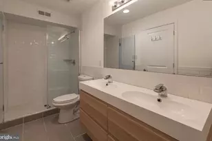 980 N 2nd St, Philadelphia, PA 19123 - Photo 13