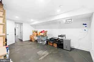 358 Conarroe St, Philadelphia, PA 19128 - Photo 17