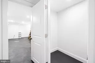 358 Conarroe St, Philadelphia, PA 19128 - Photo 19