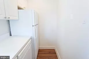 1411-3 Walnut St, Philadelphia, PA 19102 - Photo 15