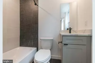 437 N 35th Street #B, Philadelphia, PA 19104 - Photo 5