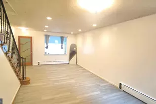 2702 S 18th St, Philadelphia, PA 19145 - Photo 9