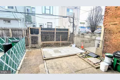 2702 S 18th Street, Philadelphia, PA 19145 - Photo 17