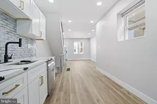 2443 S Franklin St, Philadelphia, PA 19148 - Photo 13