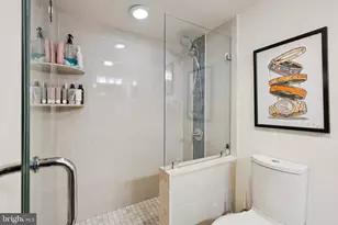 224 W Rittenhouse Square, Philadelphia, PA 19103 - Photo 15