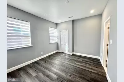 2029 S 4th Street, Philadelphia, PA 19148 - Photo 25