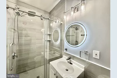 2029 S 4th Street, Philadelphia, PA 19148 - Photo 29