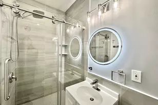 2029 S 4th St, Philadelphia, PA 19148 - Photo 29