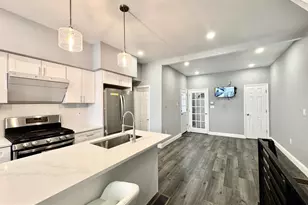 2029 S 4th St, Philadelphia, PA 19148 - Photo 13