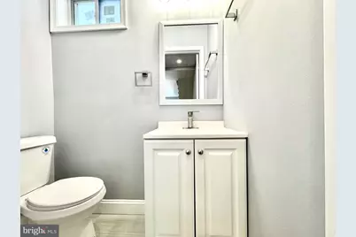 2029 S 4th Street, Philadelphia, PA 19148 - Photo 11