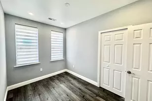 2029 S 4th St, Philadelphia, PA 19148 - Photo 33