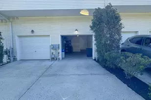 4421 Driftwood Dr, Philadelphia, PA 19129 - Photo 19