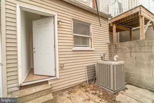 1631 S 22nd St, Philadelphia, PA 19145 - Photo 39