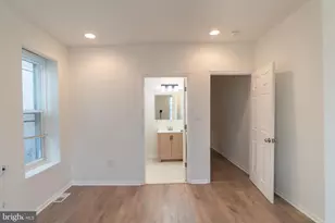 1631 S 22nd St, Philadelphia, PA 19145 - Photo 25