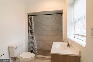 1631 S 22nd St, Philadelphia, PA 19145 - Photo 13