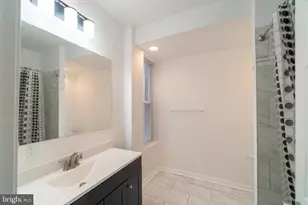 1631 S 22nd St, Philadelphia, PA 19145 - Photo 27