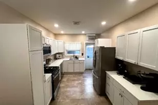 2547 S 17th St, Philadelphia, PA 19145 - Photo 5